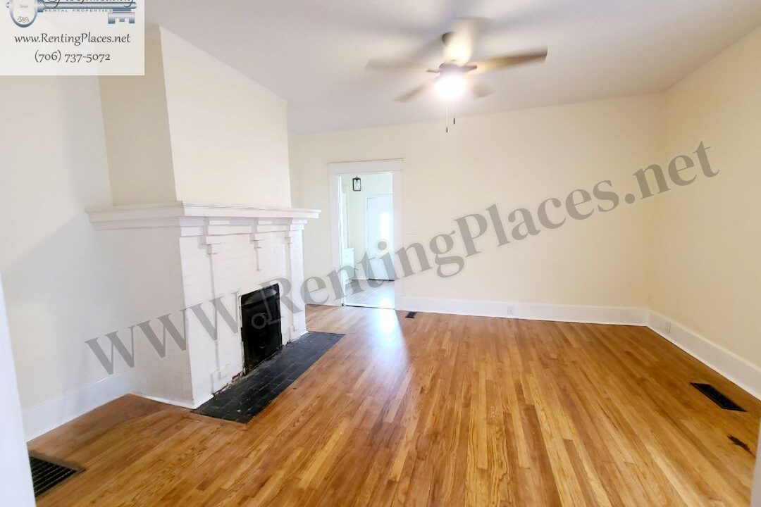 www.Rentingplaces.net (10)
