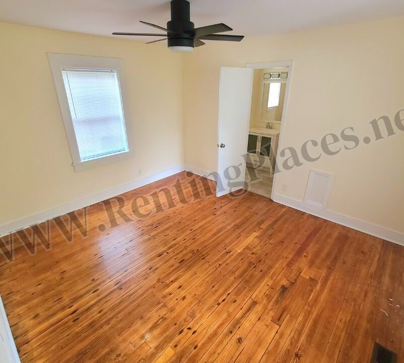 www.Rentingplaces.net - 1